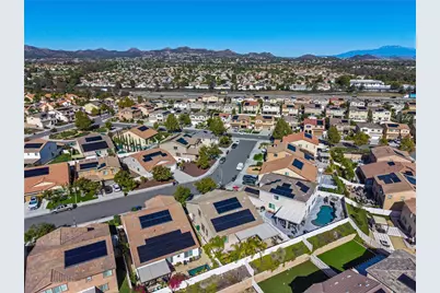 24209 Chestnut Oak, Murrieta, CA 92562 - Photo 51