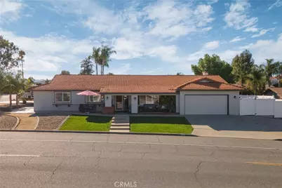 30051 Vacation, Canyon Lake, CA 92587 - Photo 1