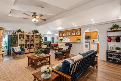 138 Encanto, Tustin, CA 92780 - Photo 9