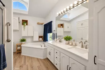 138 Encanto, Tustin, CA 92780 - Photo 17