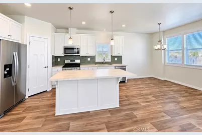 675 W Oakland Avenue #F3, Hemet, CA 92543 - Photo 9