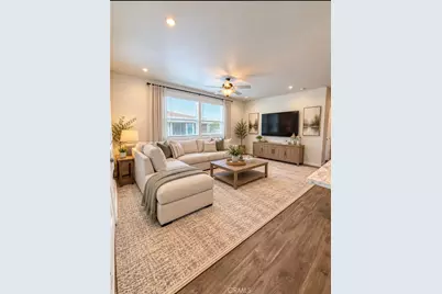 675 W Oakland Avenue #F3, Hemet, CA 92543 - Photo 7