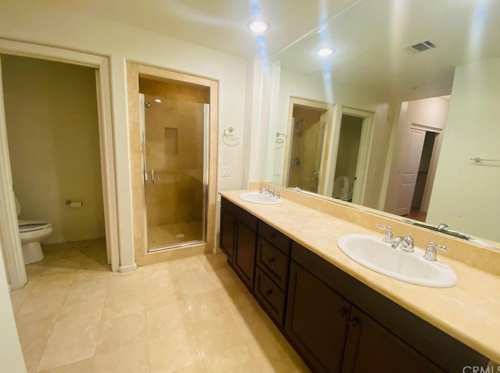 128 Oak Knoll Ave, Pasadena CA  91101-2611 exterior