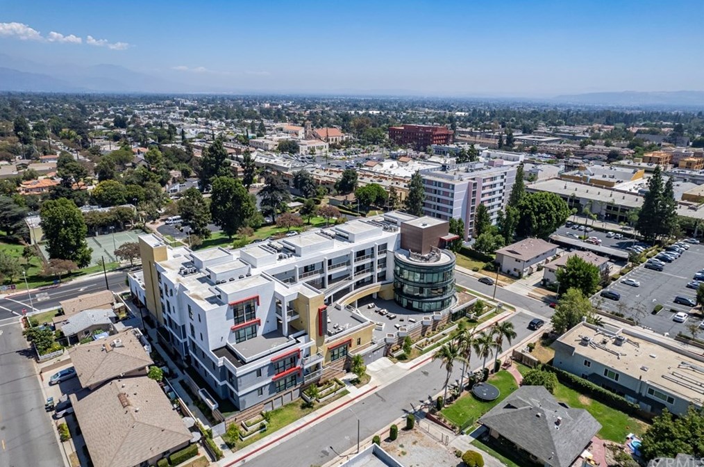 210 Monterey St, Alhambra CA 91801-2562 exterior