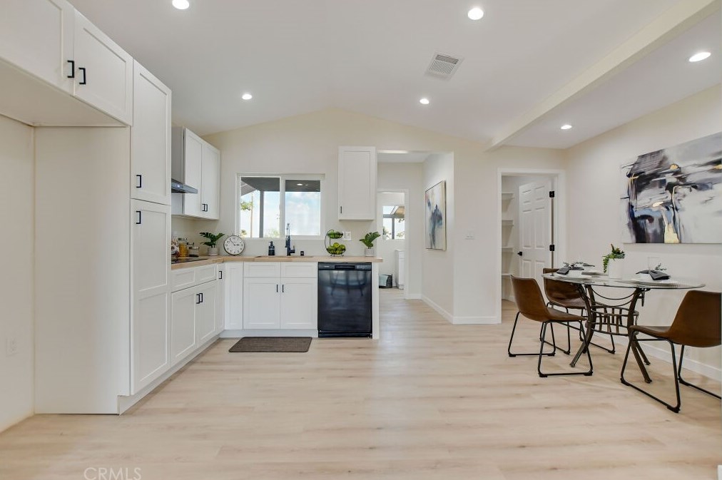 3634 El Dorado Ave, Yucca Valley CA  92284-9137 exterior