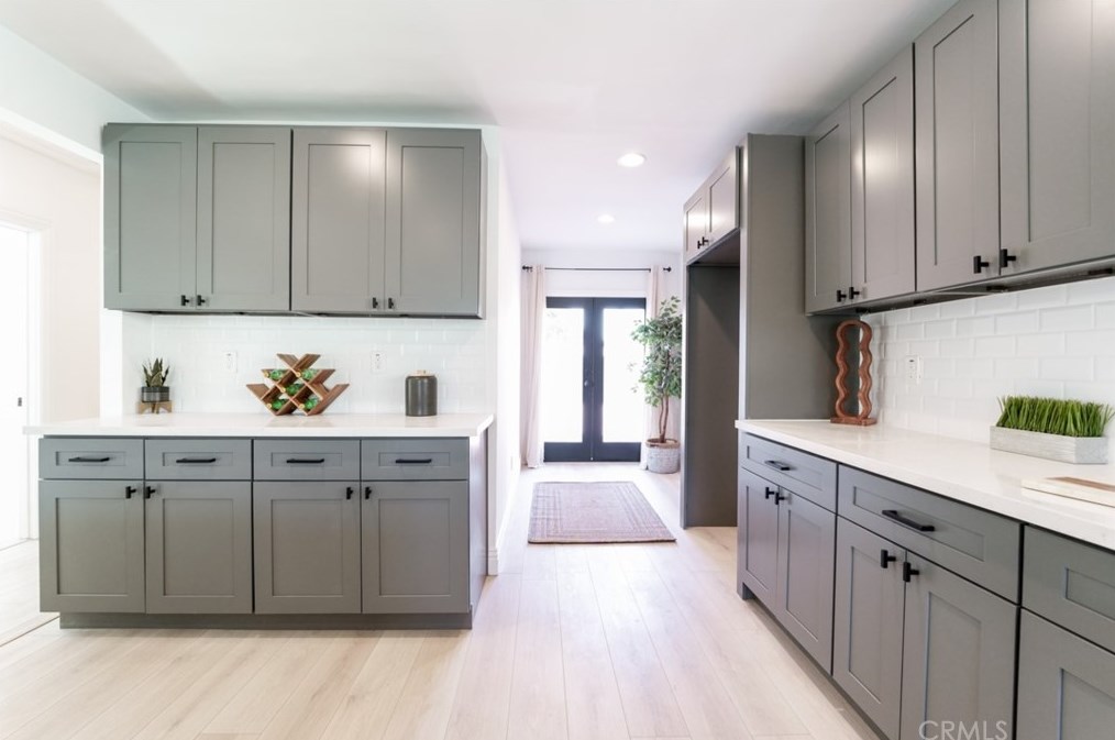 5455 5th Ave, Los Angeles CA  90043-2635 exterior