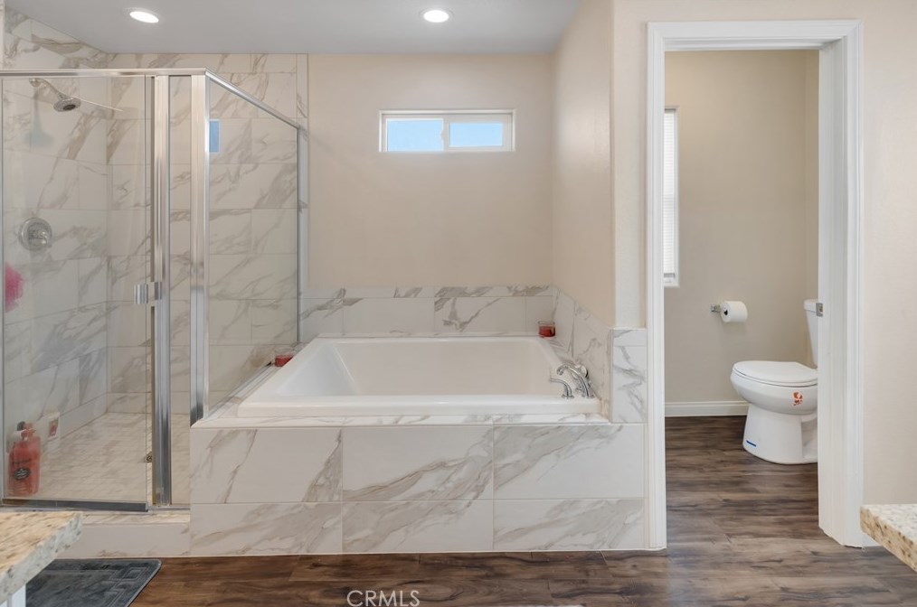 16515 Las Palmas St, Hesperia CA  92345-2114 exterior