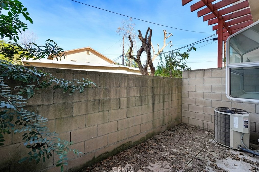 80 Virginia Ave, Pasadena CA  91107-6631 exterior