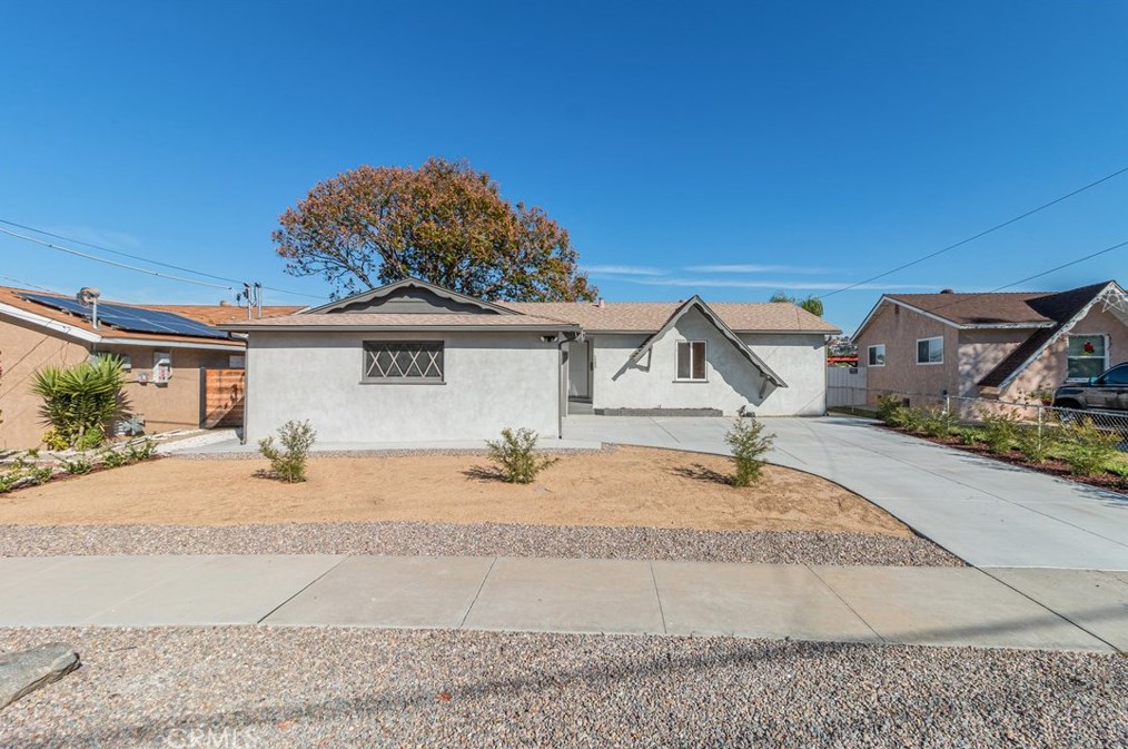 1309 Darby St, Spring Valley CA  91977-3717 exterior