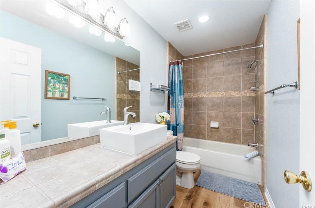 60205 Latham Trl, Joshua Tree CA  92252-2810 exterior