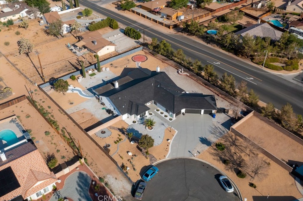 12909 Casco Rd, Apple Valley CA  92308-6265 exterior