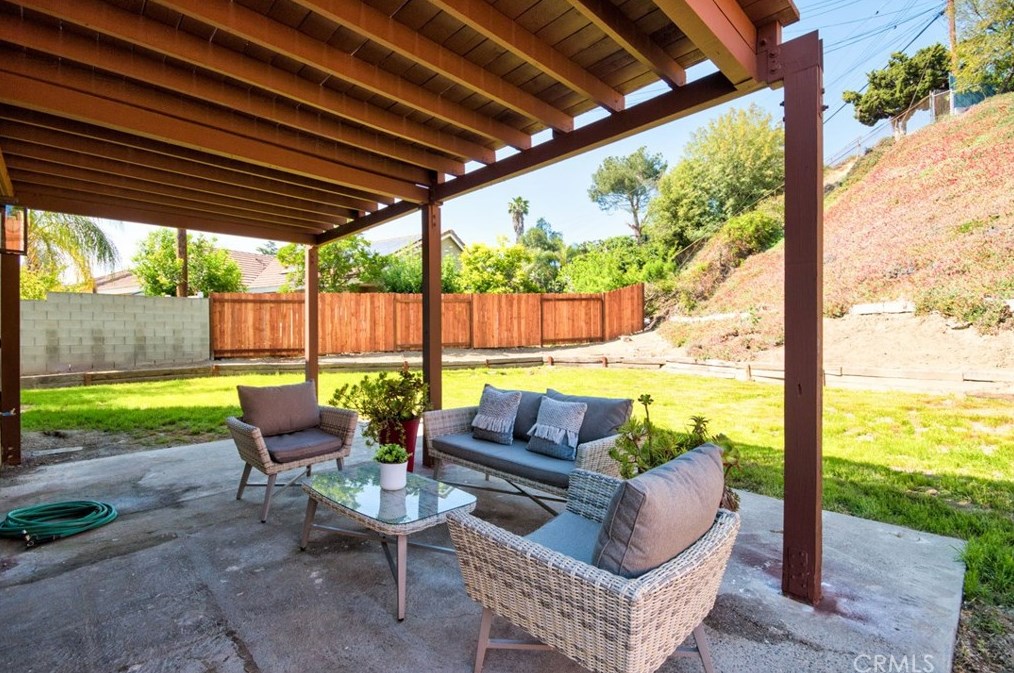 21511 Cazadero Pl, Pomona CA  91765-3110 exterior