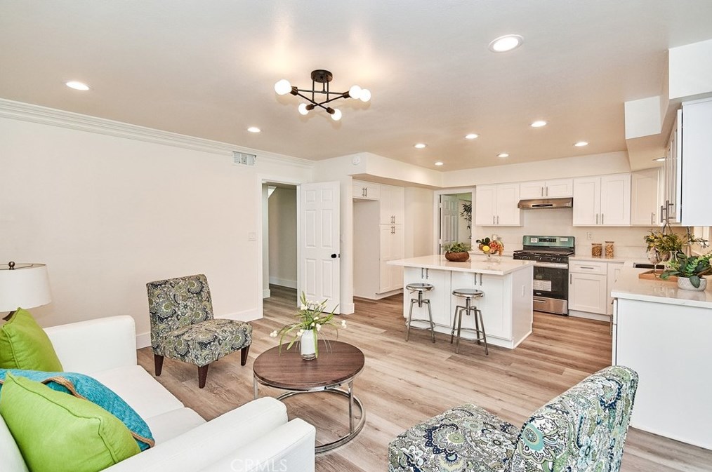 21511 Cazadero Pl, Pomona CA  91765-3110 exterior