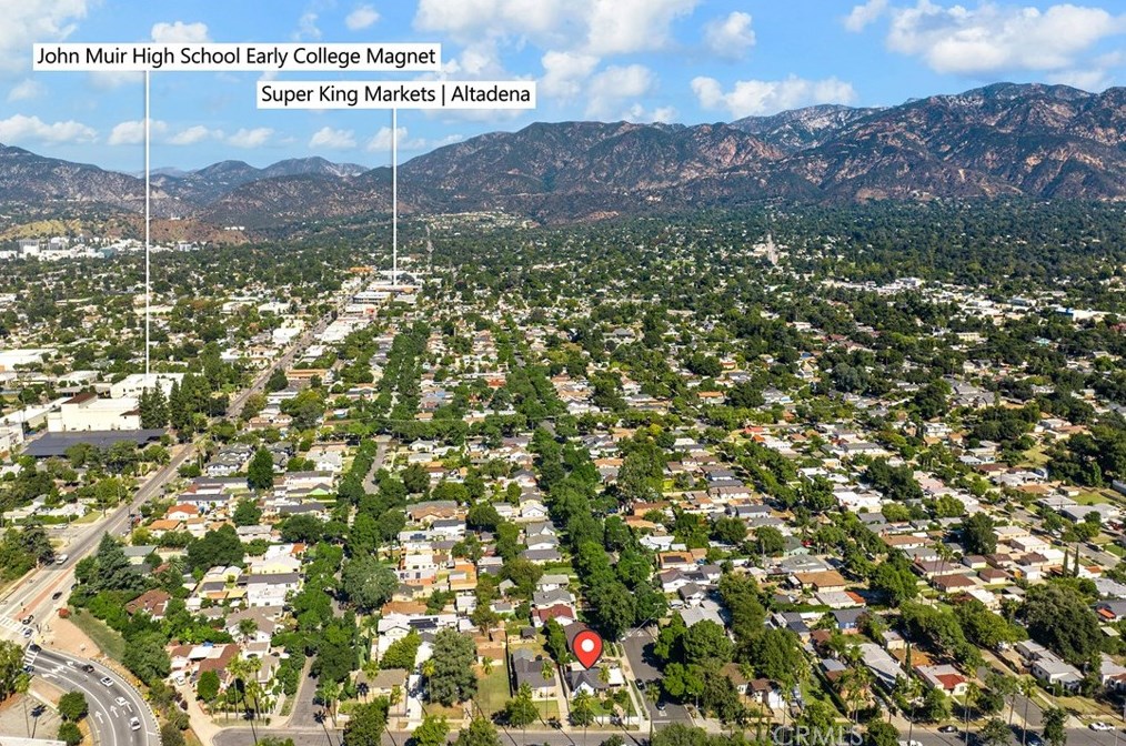 329 Stanton St, Pasadena CA  91103-1458 exterior