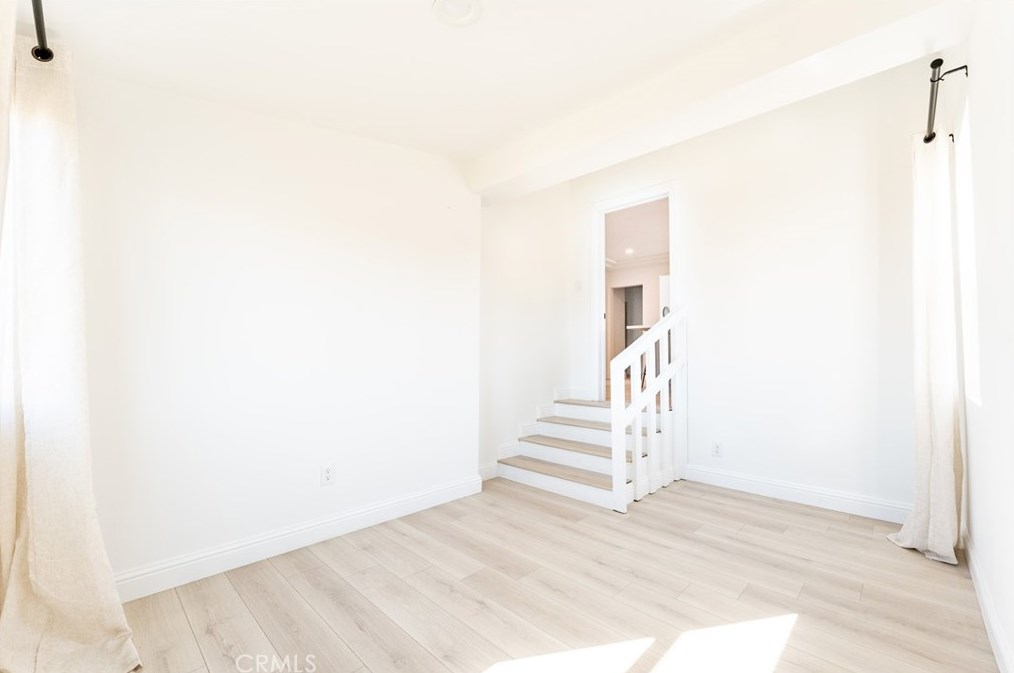 1558 105 St, Los Angeles CA  90003-4726 exterior