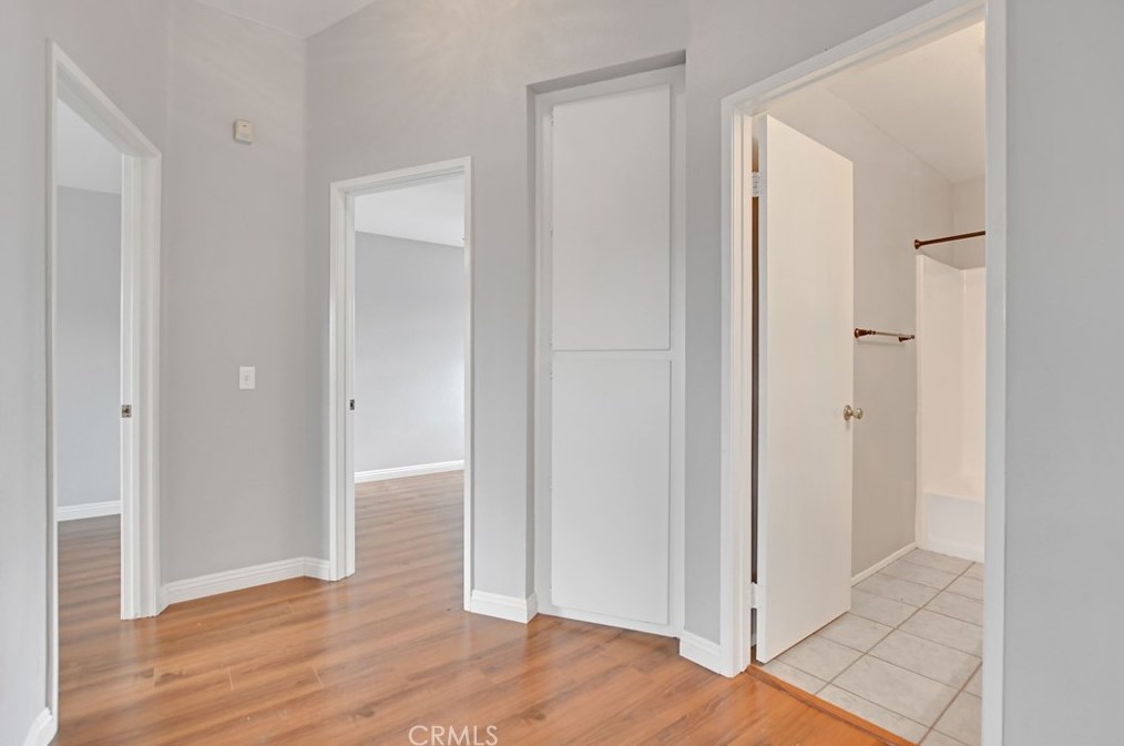 1325 Shakespeare Dr, Riverside CA  92506-5378 exterior