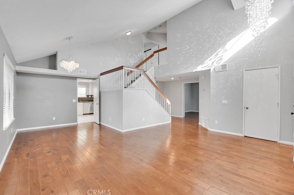 1325 Shakespeare Dr, Riverside CA  92506-5378 exterior