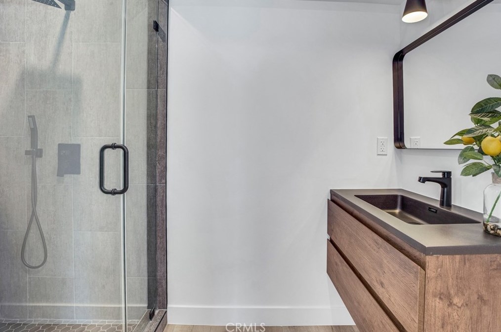 5027 Chester St, Los Angeles CA  90032-2834 exterior