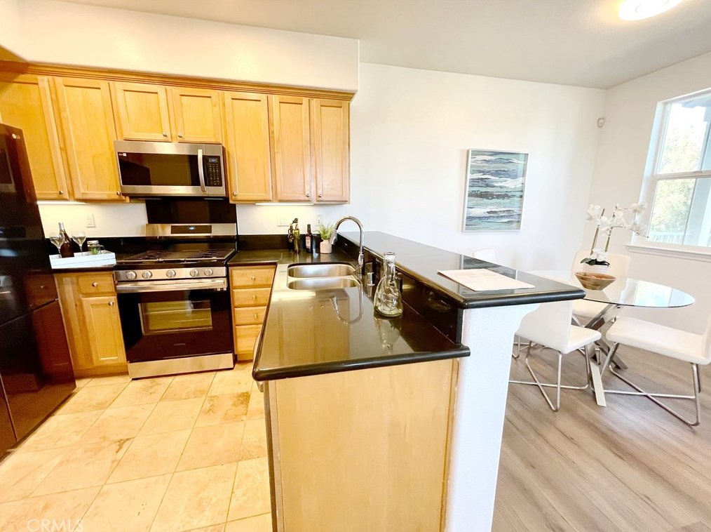 815 Tubman Dr, Oakland CA  94603-3060 exterior