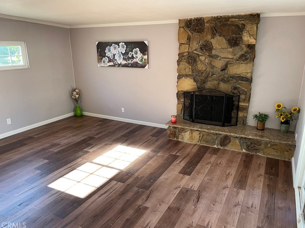 16213 Jersey Ave, Norwalk CA  90650-7030 exterior