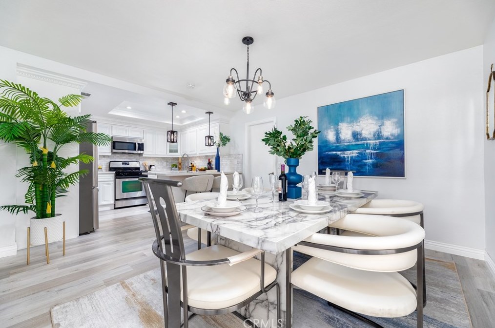 116 Tangerine, Irvine CA  92618-4579 exterior