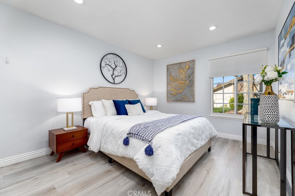 116 Tangerine, Irvine CA  92618-4579 exterior