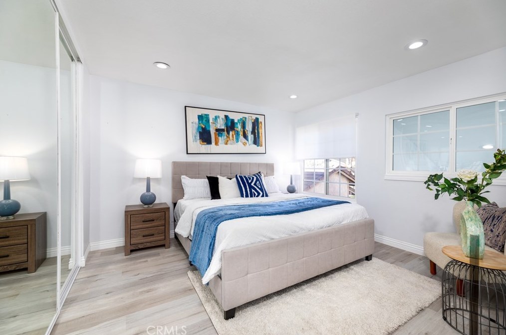 116 Tangerine, Irvine CA  92618-4579 exterior