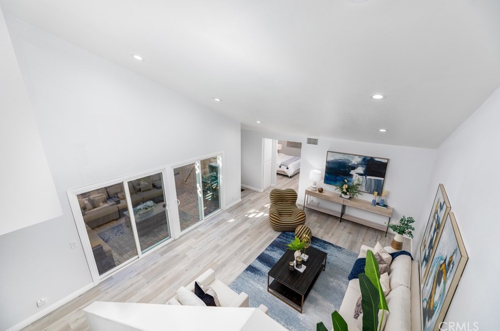 116 Tangerine, Irvine CA  92618-4579 exterior