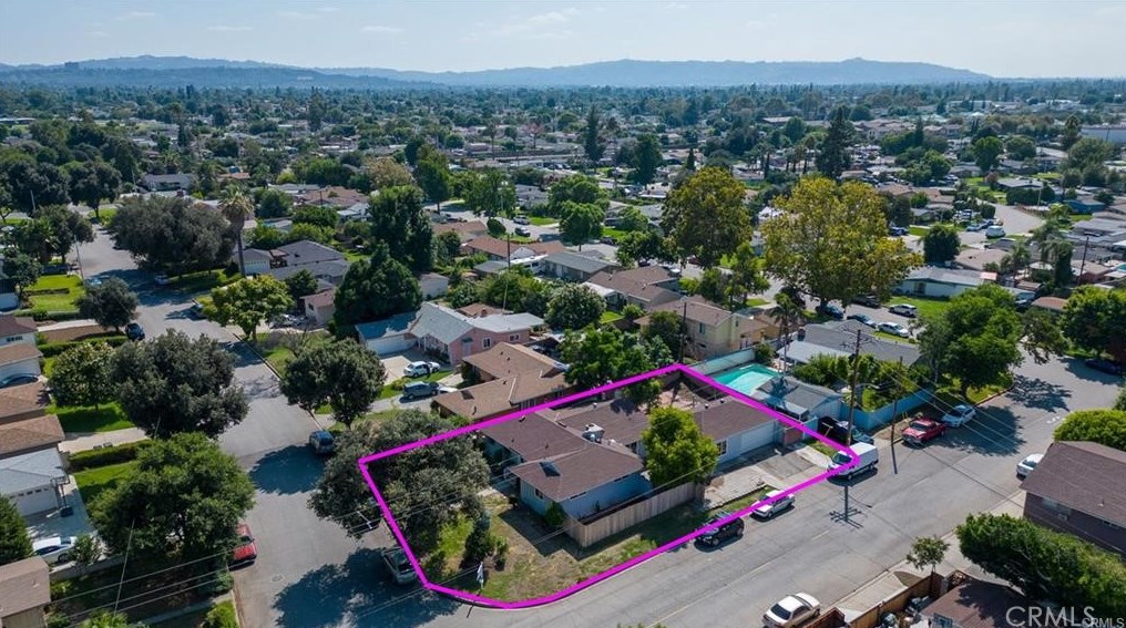 305 Gardenglen St, West Covina CA  91790-3122 exterior
