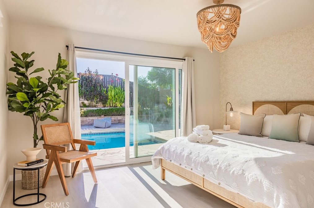 2021 Calle Candela, Fullerton CA  92833-1540 exterior