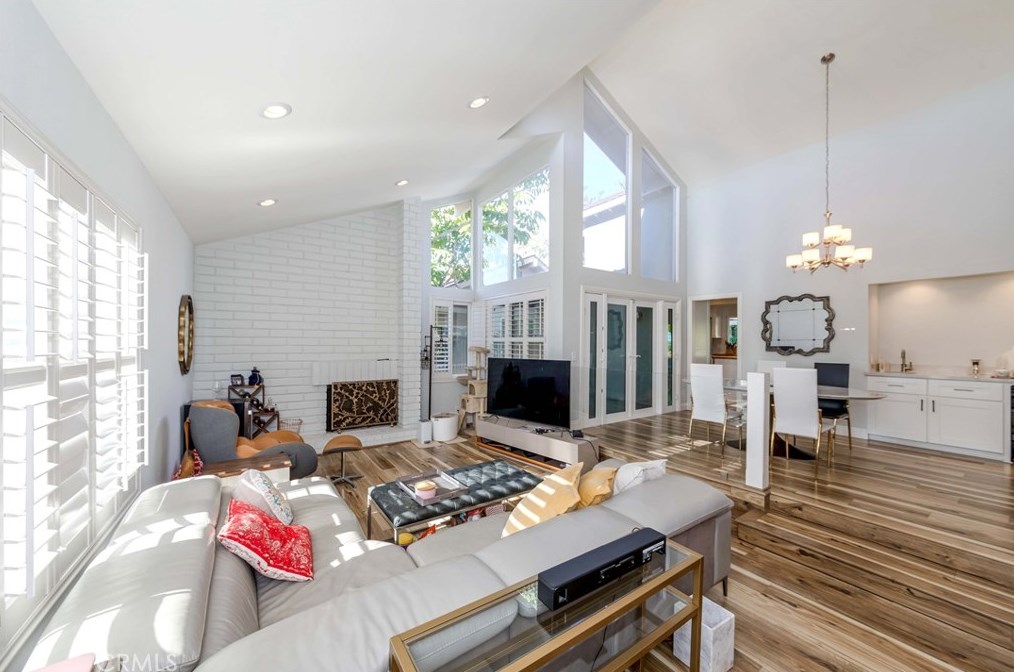 1727 Mountain View Pl, Fullerton CA  92831-1227 exterior