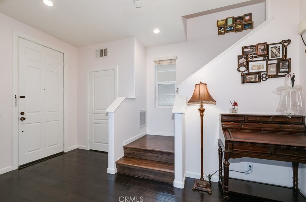 10436 Via Cara, Montclair, CA 91763