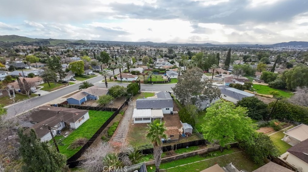 413 Alta Mesa Dr, Riverside CA  92507-3109 exterior
