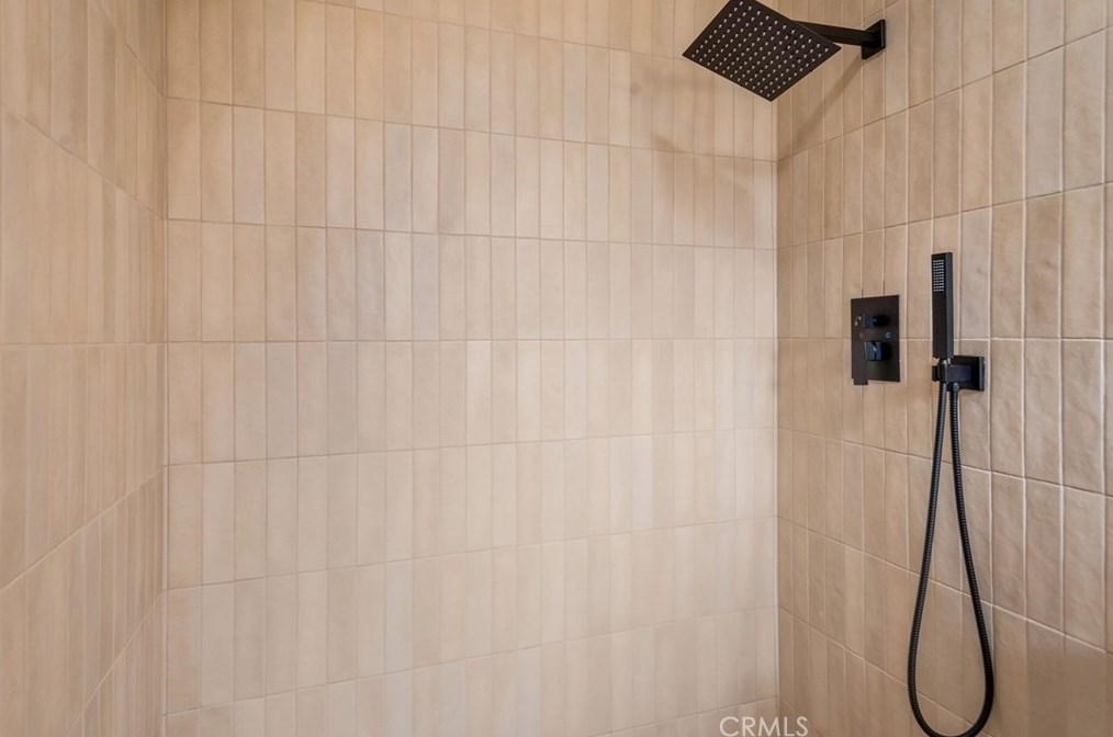 413 Alta Mesa Dr, Riverside CA  92507-3109 exterior