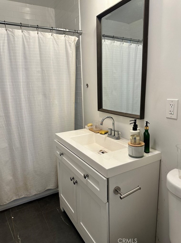 25597 Pacific St, San Bernardino CA  92404-6448 exterior