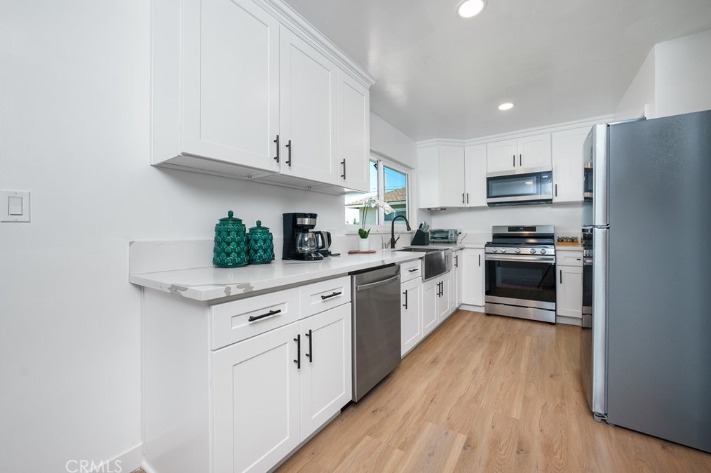 11842 Dorada Ave, Garden Grove CA  92840-5501 exterior