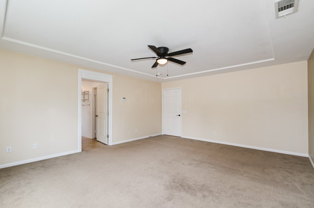 1550 Phoenix Dr, Beaumont CA  92223-7813 exterior