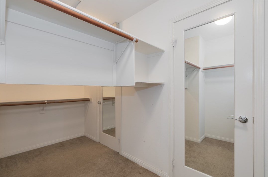 1550 Phoenix Dr, Beaumont CA  92223-7813 exterior