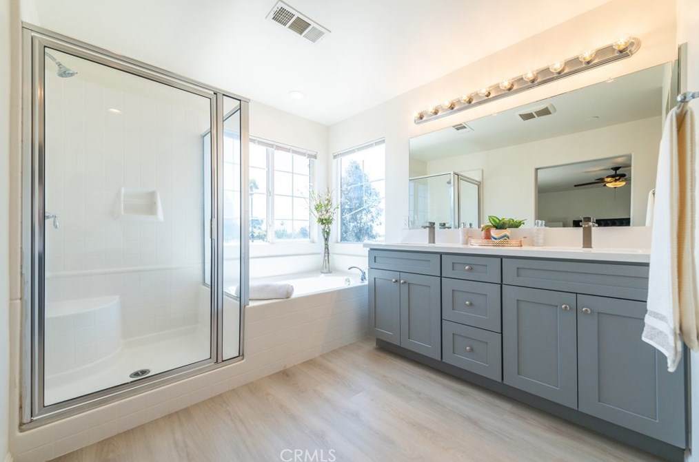 15657 Fontlee Ln, Fontana CA  92335-5480 exterior