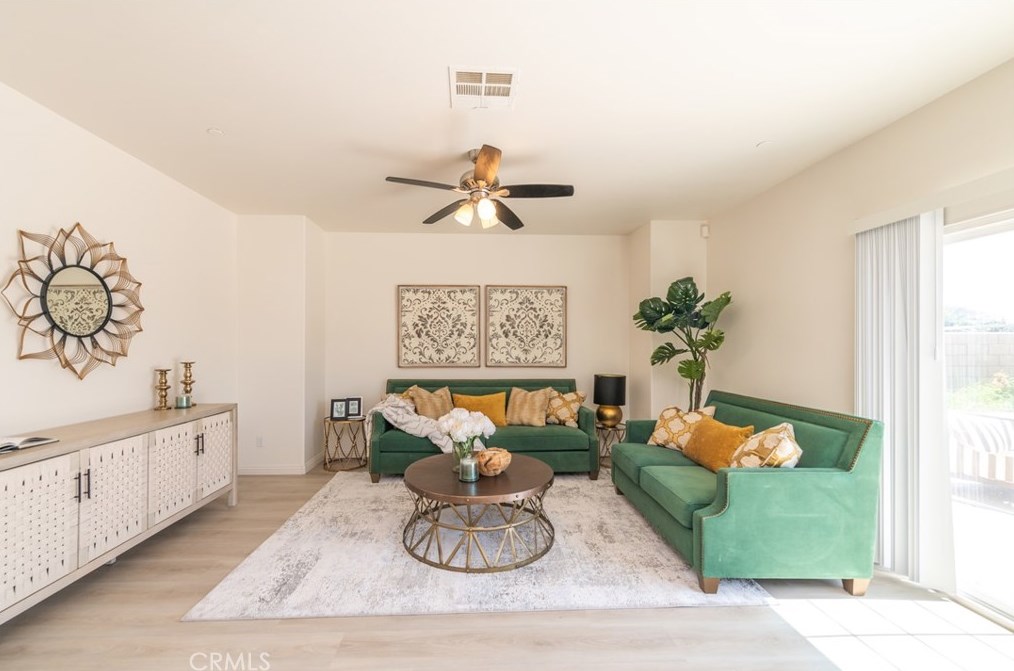 15657 Fontlee Ln, Fontana CA  92335-5480 exterior