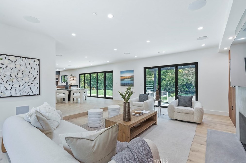 411 26th St, Santa Monica CA  90402-3105 exterior