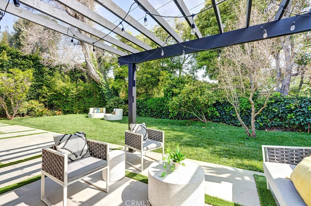 411 26th St, Santa Monica CA  90402-3105 exterior