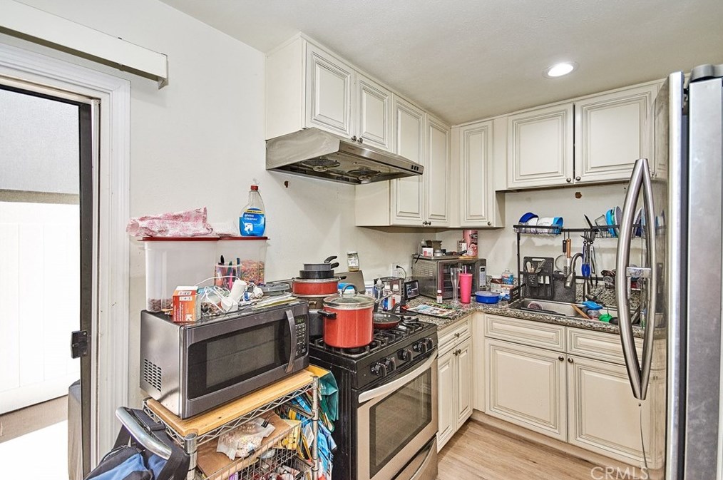 2624 Milton, Fullerton CA exterior