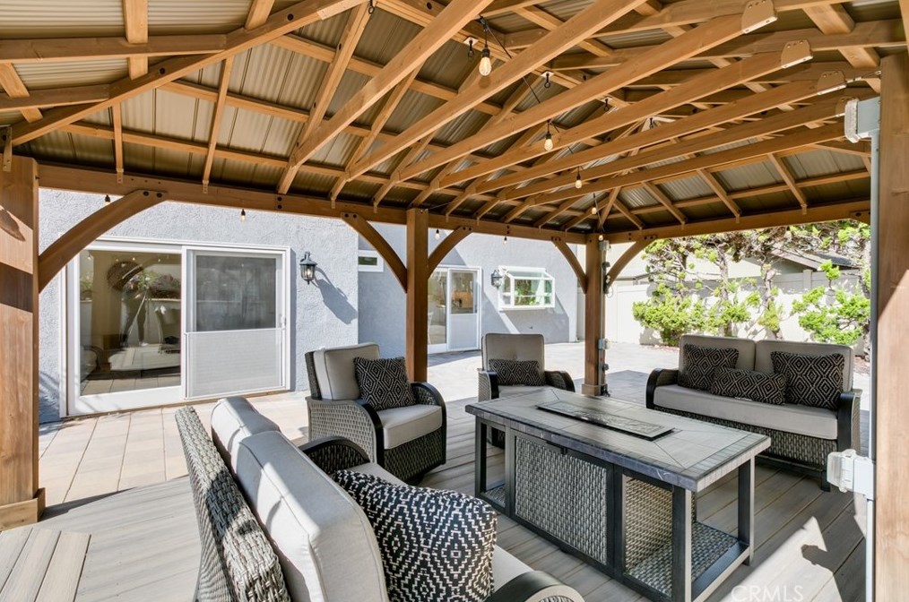 17 Whitney, Irvine CA  92620-3386 exterior