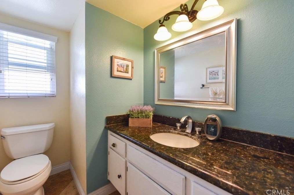 16 Silkberry, Irvine CA  92614-7480 exterior