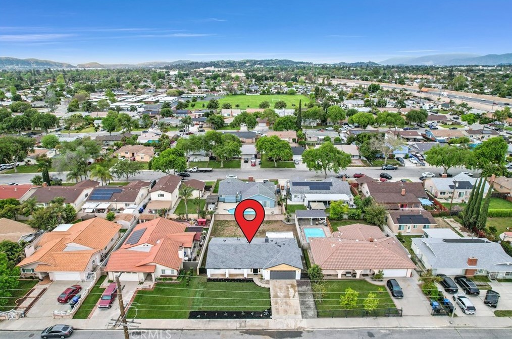 1985 Mountain Ave, Pomona CA  91767-3435 exterior