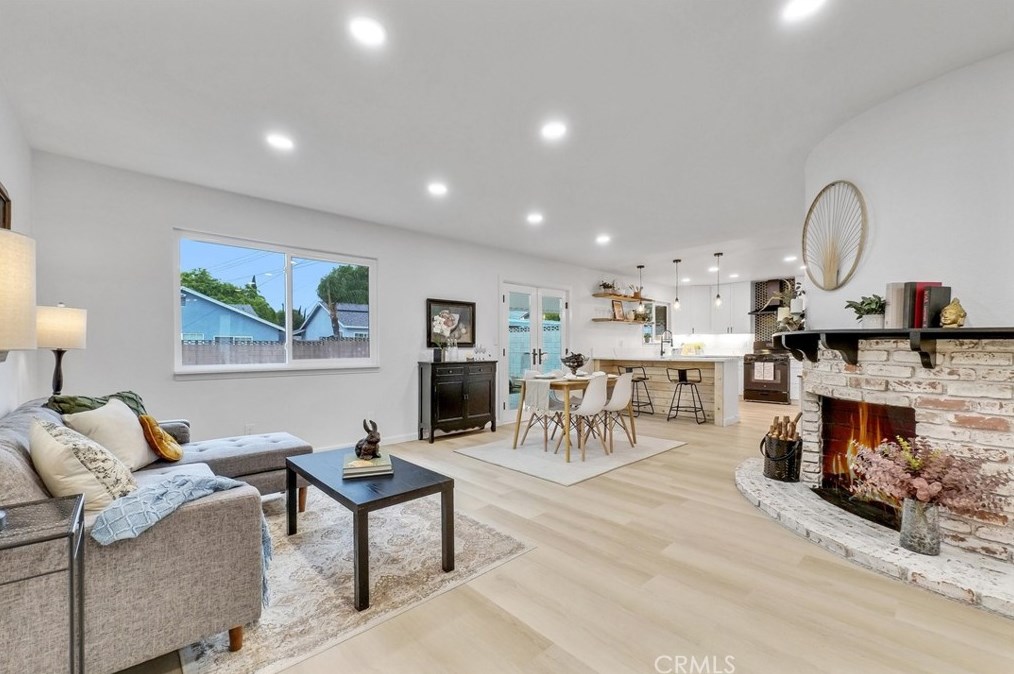 1985 Mountain Ave, Pomona CA  91767-3435 exterior