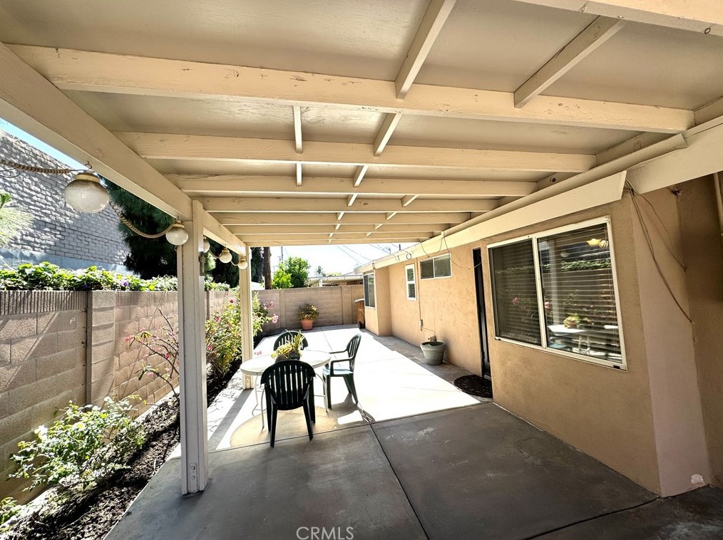 2347 Coronet Ave, Anaheim CA  92801-1534 exterior