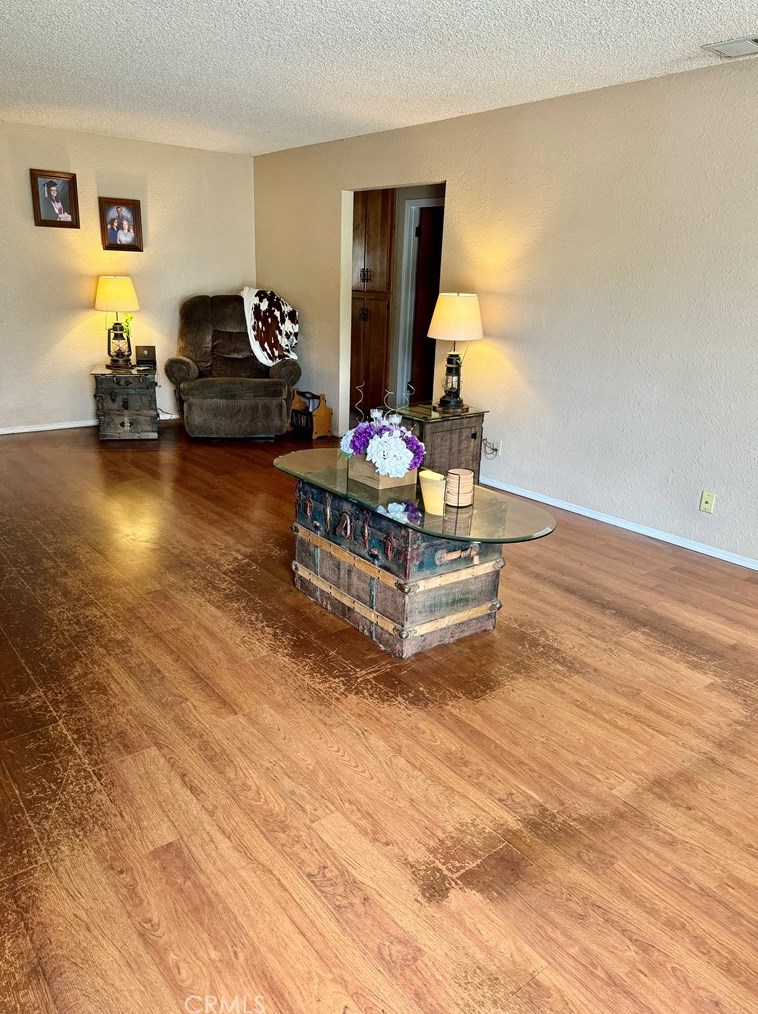 11134 Reichling Ln, Whittier CA 90606-1653 exterior