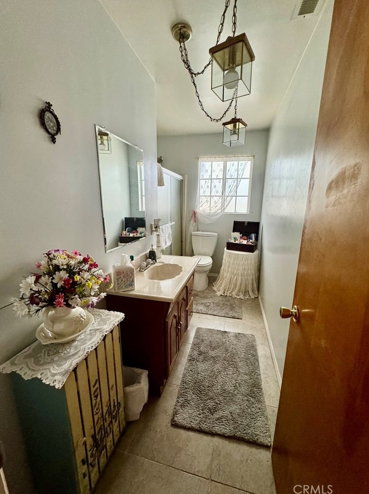 11134 Reichling Ln, Whittier CA 90606-1653 exterior